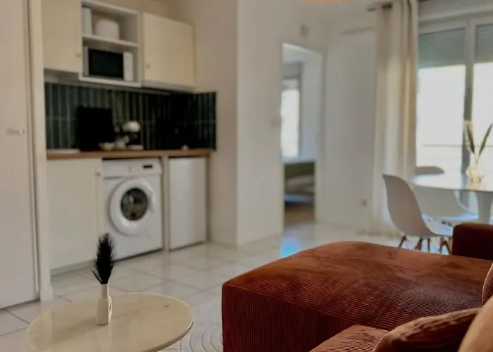 Le Clop D'alep Apartment *