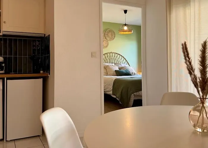 Apartment Le Clop D'alep