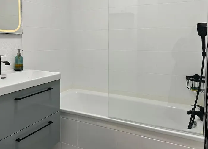 Apartment Le Clop D'alep