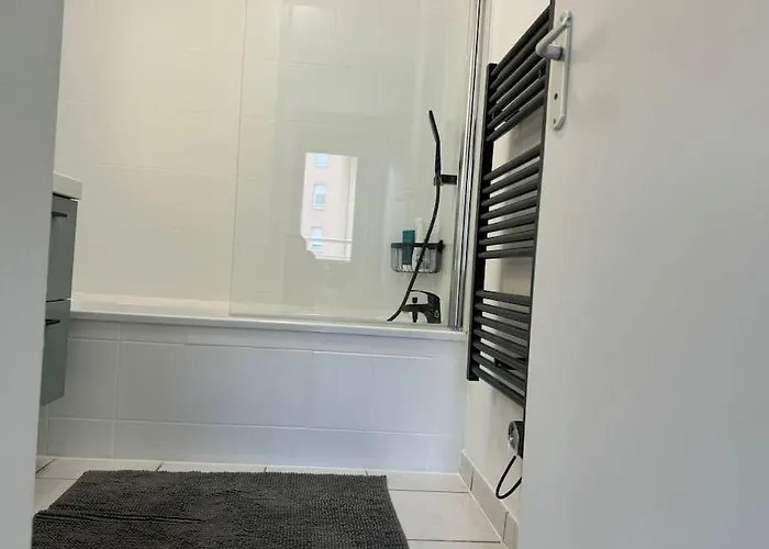 Le Clop D'alep Apartment Muret